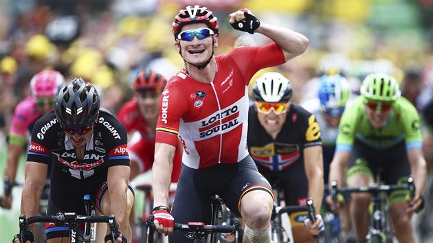 Andr Greipel jako vtz 15. etapy Tour de France