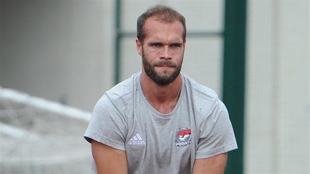 Michal Vondrka se zapojil do ppravy hokejist Chomutova.