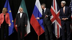 Ve Vídni svtové mocnosti dojednaly dohodu s Íránem, zleva Mogherini, Davád...