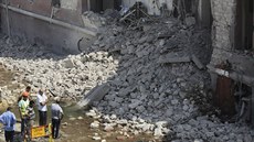 Budovu italského konzulátu v centru Káhiry zdemolovala silná exploze (11....