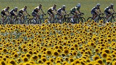 Momentka z 13. etapy Tour de France