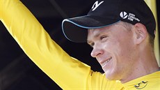 JE MJ! Britský cyklista Chris Froome i po 14. etap Tour de France oblékl...