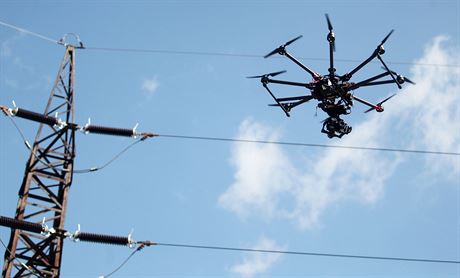 V Oen u Brna testovali dron.