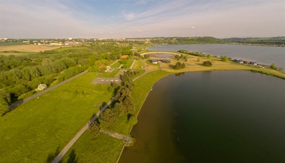 Sto třicet hektarů rozlehlé jezero u Hlučína na Opavsku