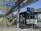 Hlavn� ��st nov�ho dopravn�ho termin�lu u� vyu��vaj� cestuj�c�. Autobusy...