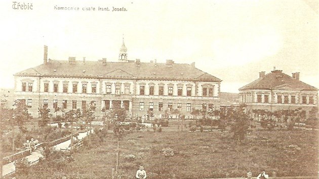 Nejstarší pavilon třebíčské nemocnice krátce po dostavění.