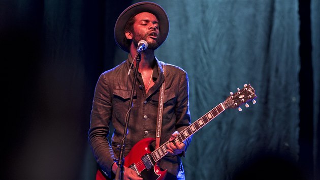 Gary Clark jr. (20. ervence 2015 ve panlskm sle Praskho hradu)