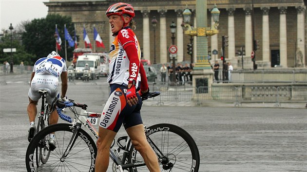Wim Vansevenant byl tikrt na Tour de France posledn. A sm k: erven lucerna, to nen pozice, o kterou muste zvodit. Najde si vs sama.