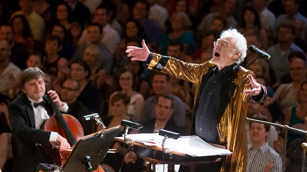 Večer s názvem Hollywood Night ukončil 19. července 2015 Prague Proms. Českým národní symfonický orchestr dirigoval Carl Davis.