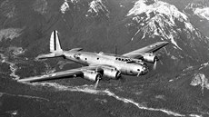 Boeing Y1B-17A  existoval pouze v 1 exemplái. Zkouely se na nm motory s...