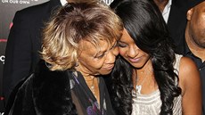 Bobbi Kristina Brownová a její babika Cissy Houston (New York, 22. íjna 2012)