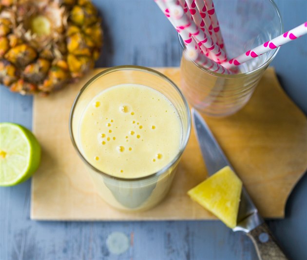 Ananasovo-limetové smoothie