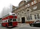 Bývalé sídlo Scotland Yardu v Londýn se pestaví na luxusní hotel.