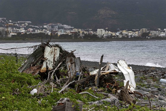 Plá u msta Saint-Denis na francouzském ostrov Réunion. (3. srpna 2015)
