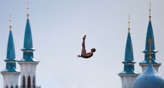 Skokan do vody Michal Navrátil na mistrovství svta v Kazani