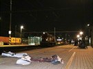 Opilý mladík vylezl v Uhříněvsi na lokomotivu a dostal zásah elektrickým...