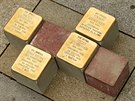 N�meck� um�lec Gunter Demnig a jeho kameny zmizel�ch - Stolpersteine.