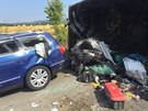 Pi nehod na Perovsku z nákladního vozu sjel peváený kontejner a zasáhl...