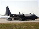 Americký letoun pro speciální operace MC-130J Commando II. odvozený od...
