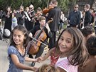 Z návtvy eské filharmonie v romských osadách na Slovensku