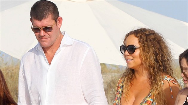 James Packer a Mariah Carey (ervenec 2015)