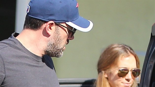 Ben Affleck s chvou svch dt Christine Ouzounianovou