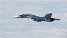 Ruský Suchoj Su-34 nad Baltem (24. ervence 2015)