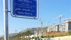 Nám�stí Václava Havla ve t�etím nejv�t�ím izraelském m�st� Haifa. Na snímku je...