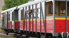 Martin Kouil ve zrenovovaném vagonu