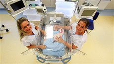 Nová jednotka intenzivní pée pro novorozence v karlovarské nemocnici.