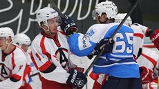 Souboj plze�ského Mária Bli�náka (vpravo a Nikity To�itského z Jekat�rinburgu.