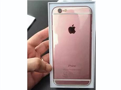 Údajný iPhone 6s v provedení Rose Gold