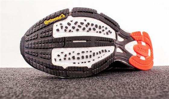 TEST: Adidas Adizero Adios 2 - velmi rychlá a zárove pohodlná závodní bota na tvrdé povrchy.