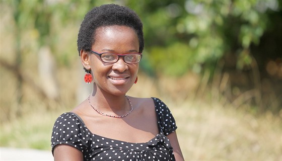 Corona Cermak z Tanzánie pracuje jako učitelka v anglické Mateřské škole Safirka