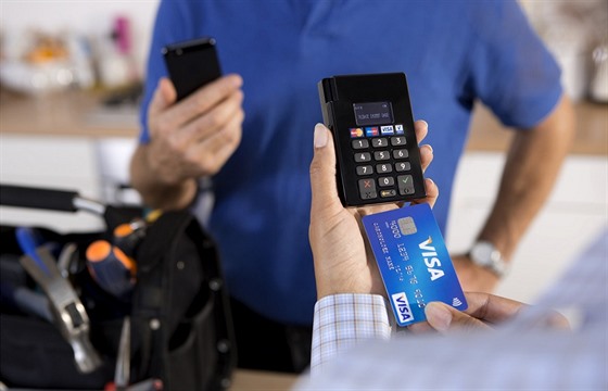 Mobilní platební terminály mají budoucnost. Pedstavují levné, penosné a...