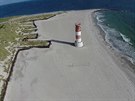 Zábr z peletu dronem nad Helgolandem a Düne