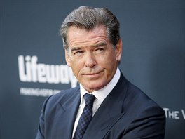 Pierce Brosnan (Los Angeles, 17. srpna 2015)