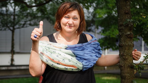 Peer konzultantka v organizaci Green Doors, kter se zabv pracovn a sociln rehabilitac lid, kte onemocnli schizofreni.