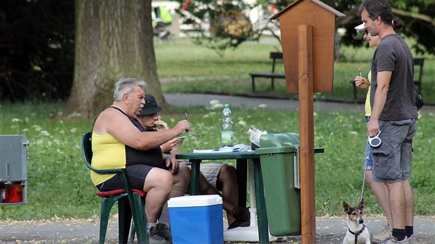 Pjovna lodiek v nejvtm klatovskm parku se bhem nkolika tdn stala vyhledvanou atrakc.