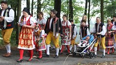 Chodské slavnosti v Domalicích a tradiní pou na vrch Veselá hora místními...