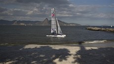 Jachtařská olympijská generálka v zátoce Guanabara.
