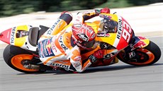Marc Márquez pi tréninku na závod mistrovství svta silniních motocykl v...