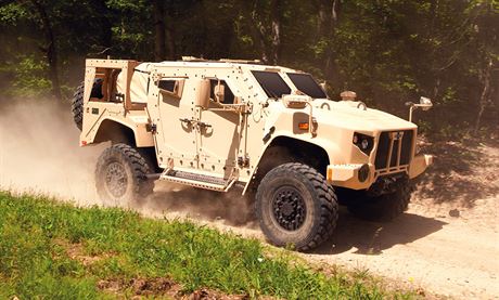 Lehké taktické vozidlo JLTV od amerického výrobce Oshkosh.