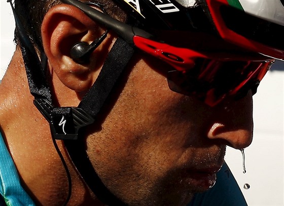 Vincenzo Nibali v cíli druhé etapy Vuelty