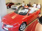 Prototypy zkrachovalé karosárny Bertone míí do aukce. (2005 Bertone Alfa Romeo...
