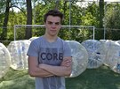 Majitel bumperballov� firmy z Kamenn�ch �ehrovic, teprve devaten�ctilet�...