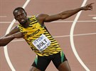 TRADIN OSLAVA. Usain Bolt slav zlato na stovce na MS v Pekingu.