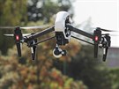 Plze� z�skala od ��adu pro civiln� letectv� povolen�, �e m��e vyu��vat drony....