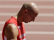 Petr Svoboda ulil v rozbhu zvodu na 110 metr pekek na MS v Pekingu start.