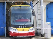 Nov tramvaj ForCity Alfa m plastov sedaky, klimatizaci a wi-fi. (24. srpna...